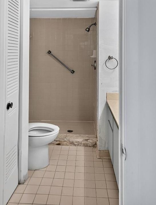 Master Bath_Image2