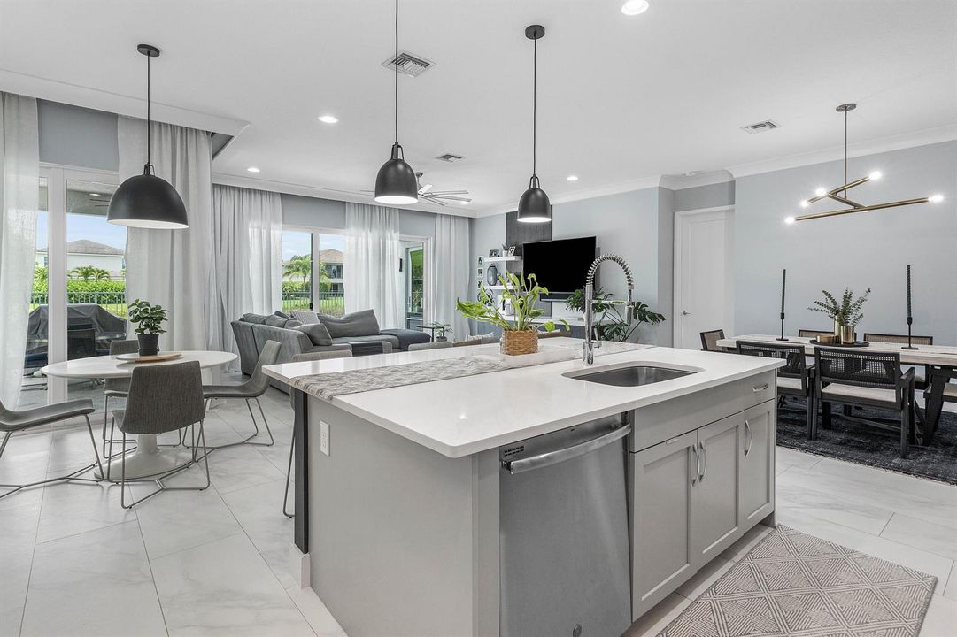 Breakfast Bar