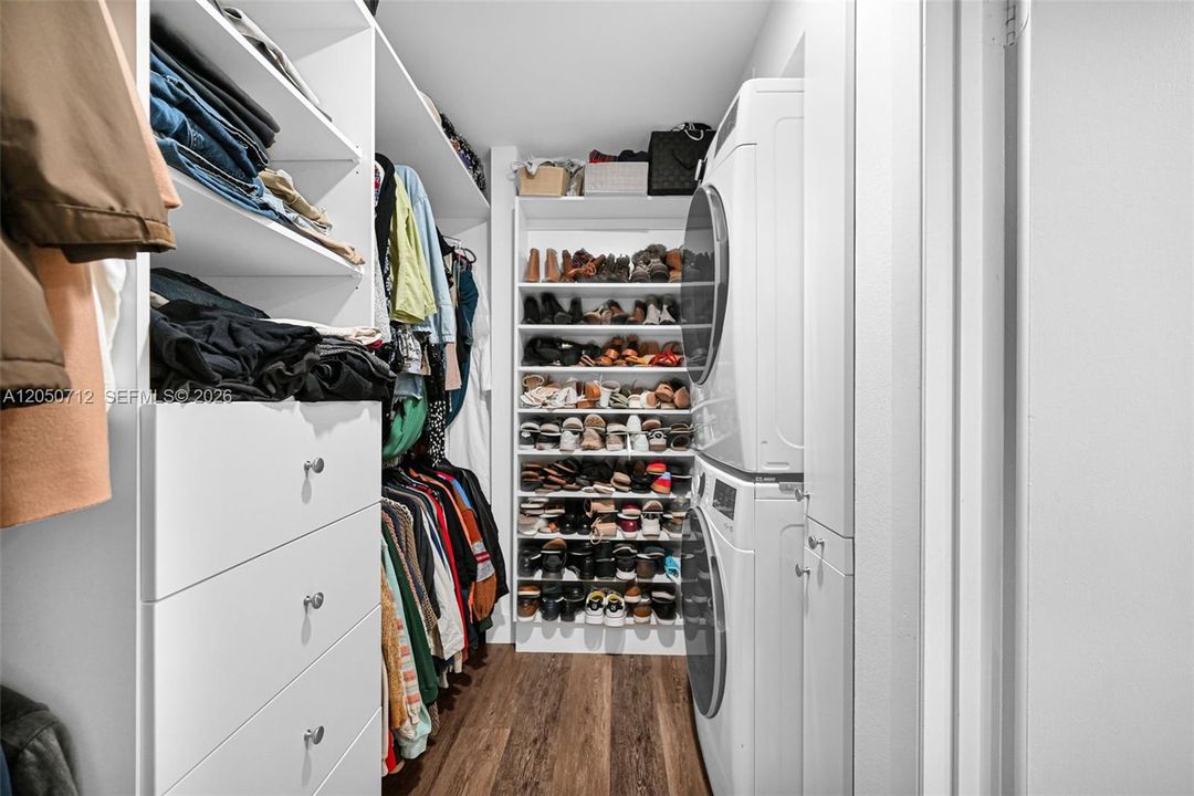 В аренду: $3,500 (3 спален, 2 ванн, 1511 Квадратных фут)