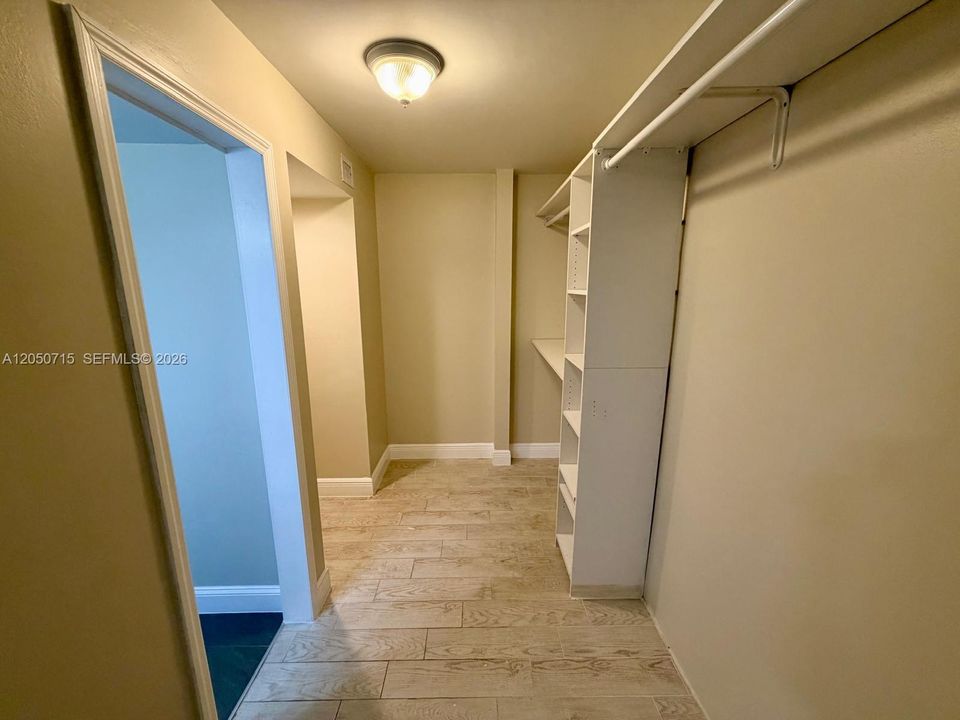 En Venta: $475,000 (3 camas, 2 baños, 1511 Pies cuadrados)