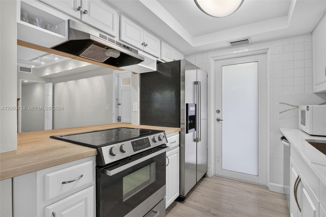 En Venta: $199,000 (2 camas, 2 baños, 1100 Pies cuadrados)