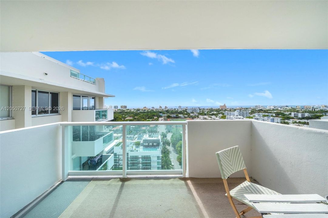 For Rent: $2,800 (0 beds, 1 baths, 552 Square Feet)