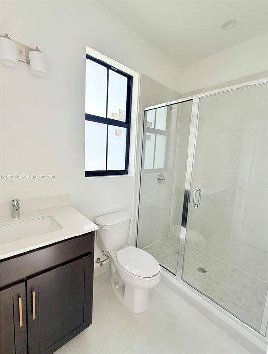 For Rent: $5,400 (5 beds, 4 baths, 2731 Square Feet)