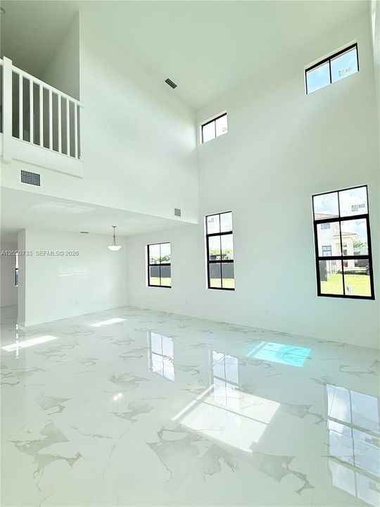 For Rent: $5,400 (5 beds, 4 baths, 2731 Square Feet)