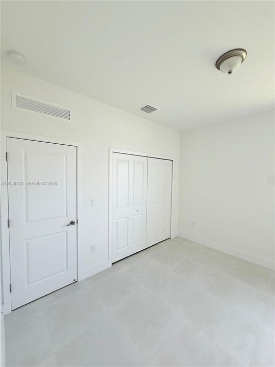 For Rent: $5,400 (5 beds, 4 baths, 2731 Square Feet)