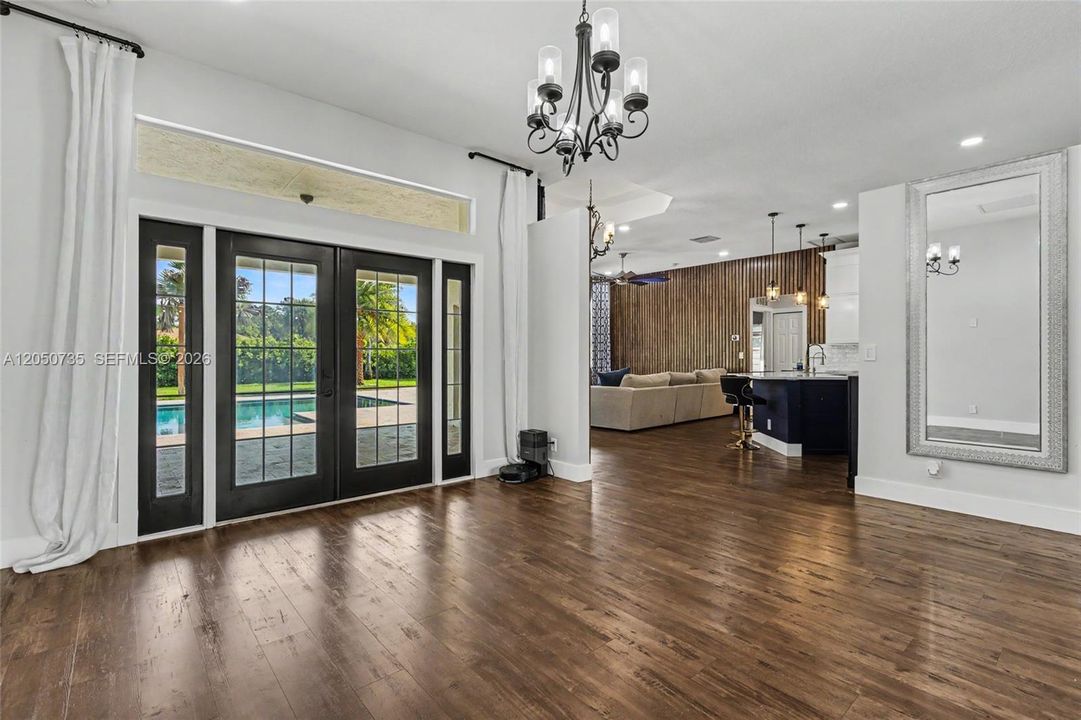 For Sale: $874,900 (3 beds, 2 baths, 2100 Square Feet)