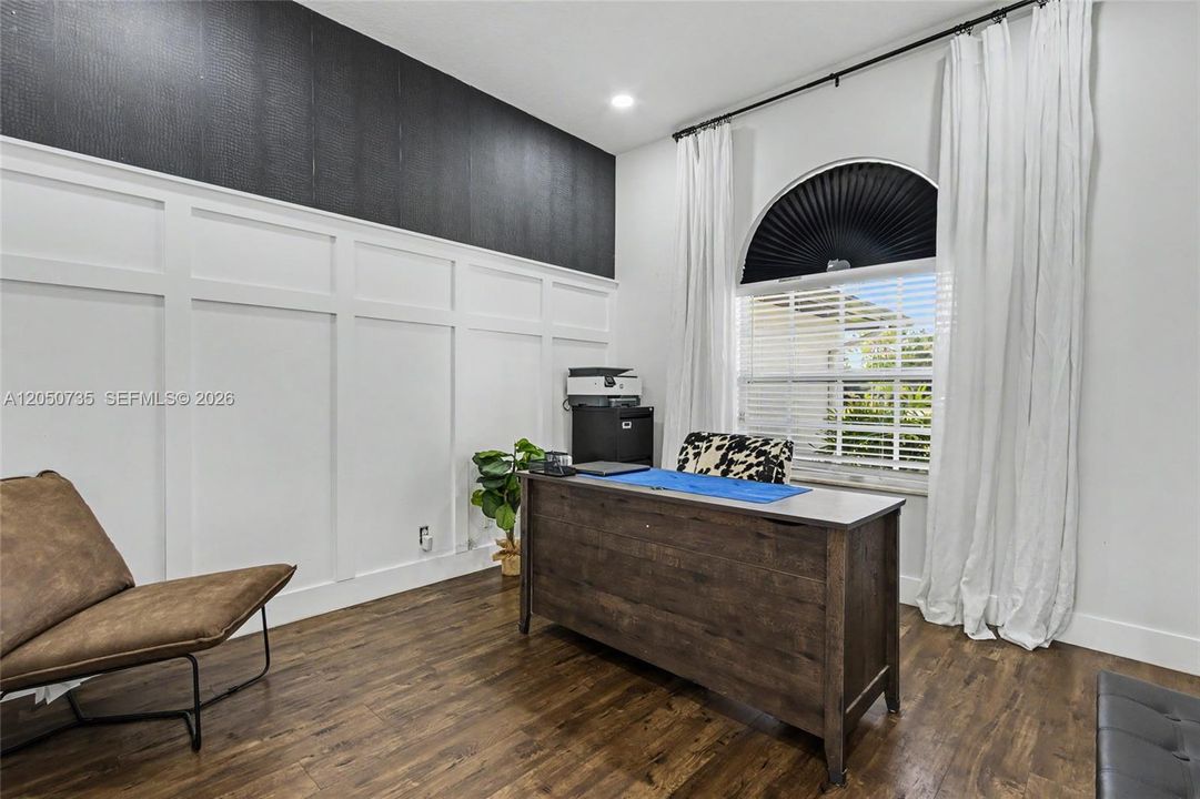 For Sale: $874,900 (3 beds, 2 baths, 2100 Square Feet)