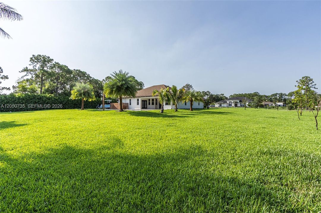 For Sale: $874,900 (3 beds, 2 baths, 2100 Square Feet)
