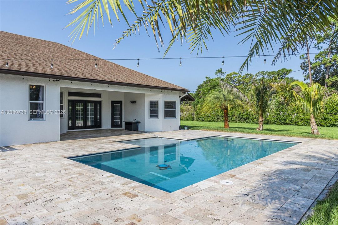 For Sale: $874,900 (3 beds, 2 baths, 2100 Square Feet)