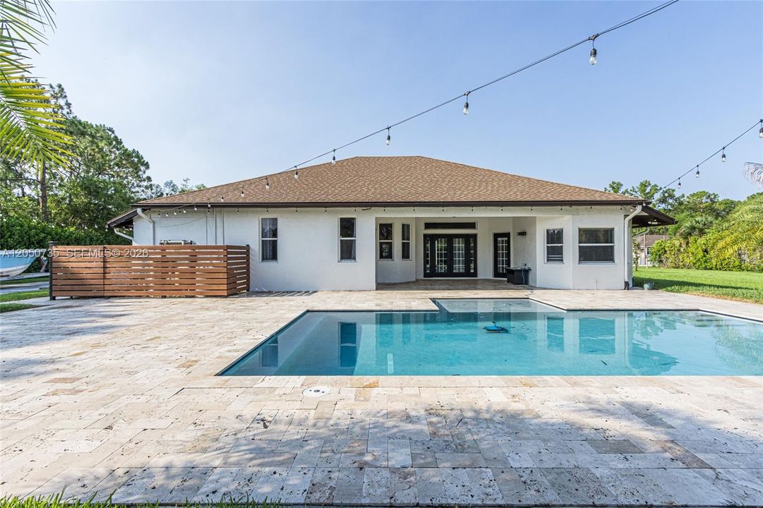 For Sale: $874,900 (3 beds, 2 baths, 2100 Square Feet)
