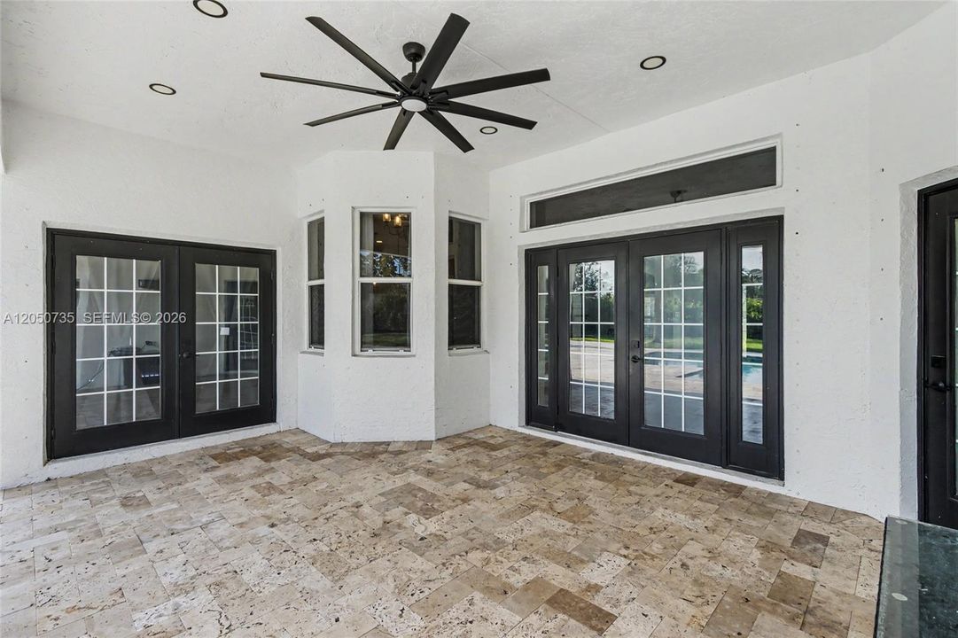 For Sale: $874,900 (3 beds, 2 baths, 2100 Square Feet)