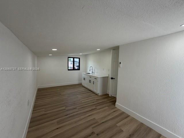 For Sale: $689,000 (5 beds, 3 baths, 1824 Square Feet)