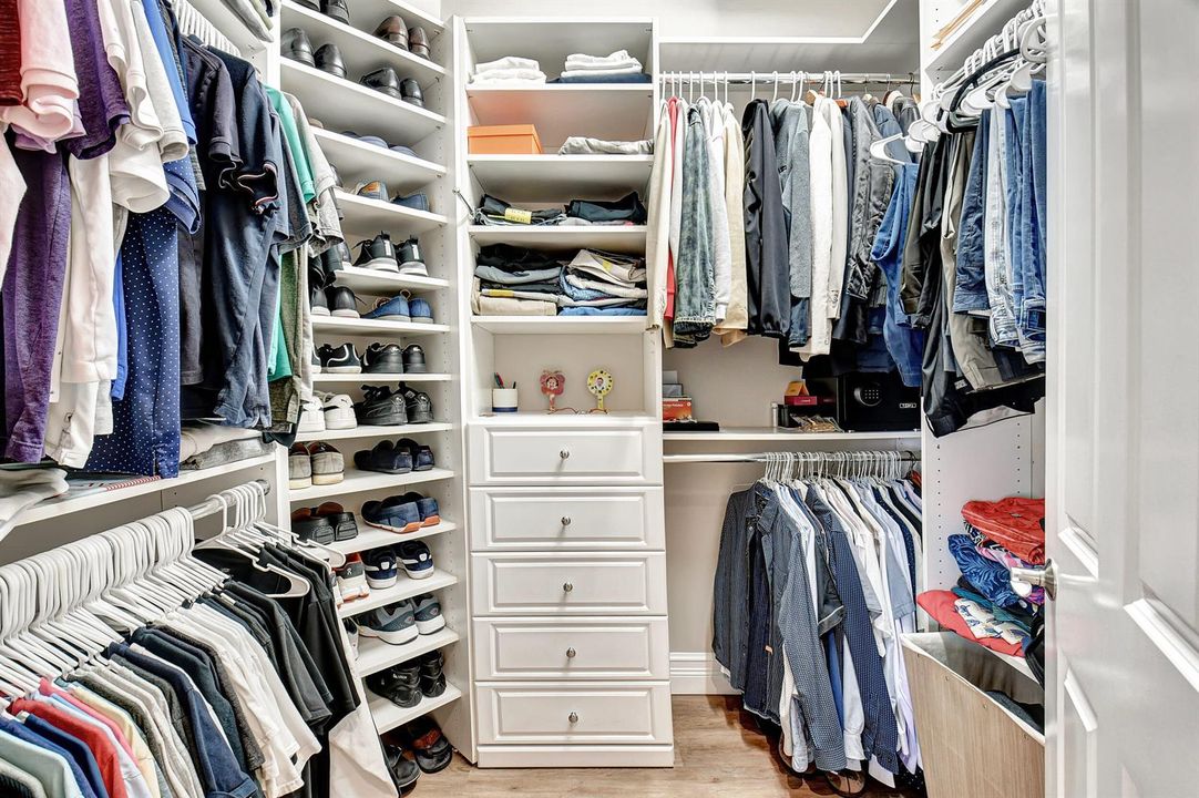 Primary Walk in Closet