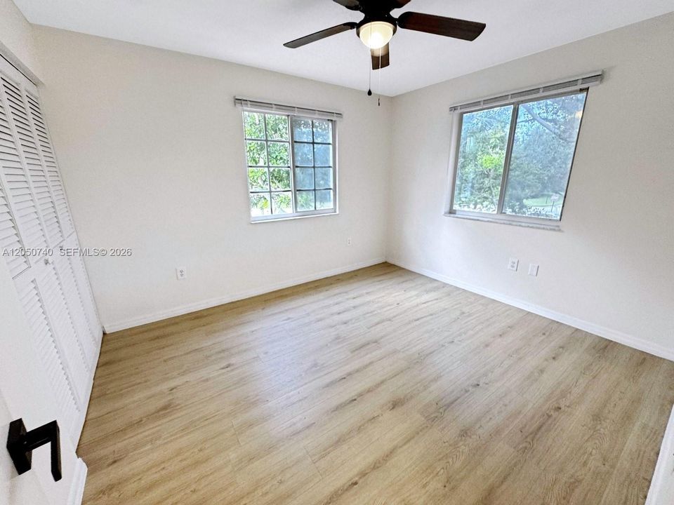 En Renta: $3,100 (3 camas, 2 baños, 1428 Pies cuadrados)