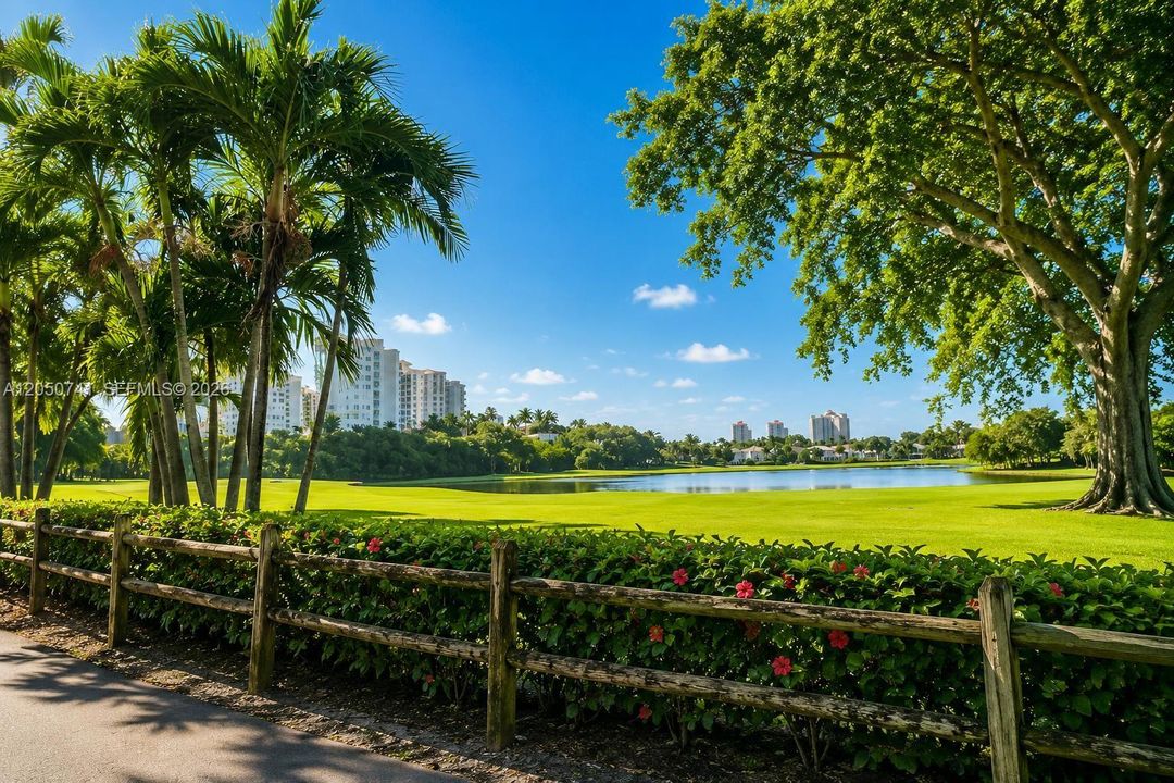 For Sale: $680,000 (3 beds, 3 baths, 1580 Square Feet)