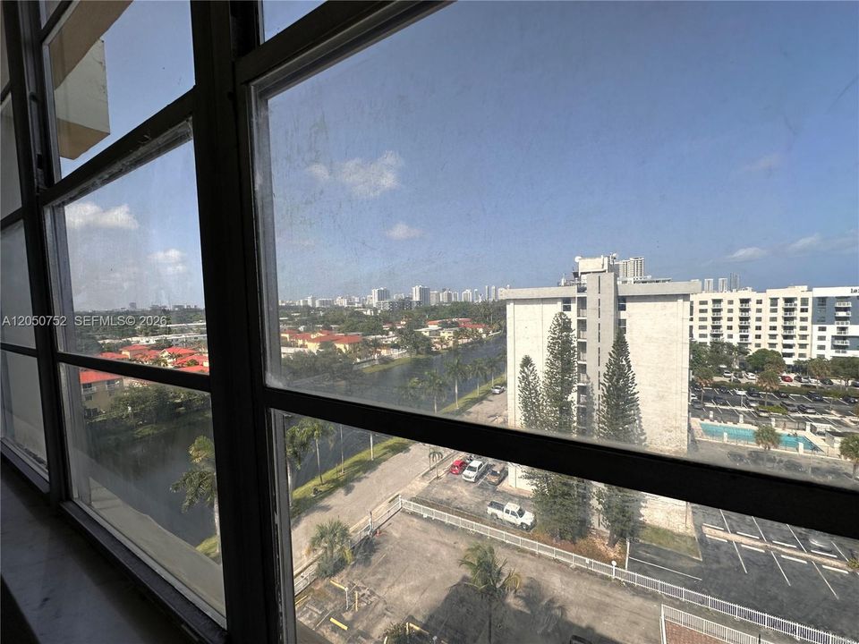 В аренду: $1,900 (2 спален, 2 ванн, 1112 Квадратных фут)