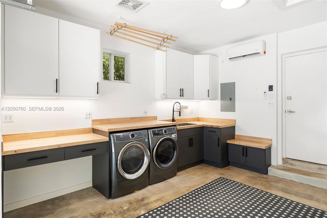 В аренду: $7,950 (2 спален, 2 ванн, 1511 Квадратных фут)