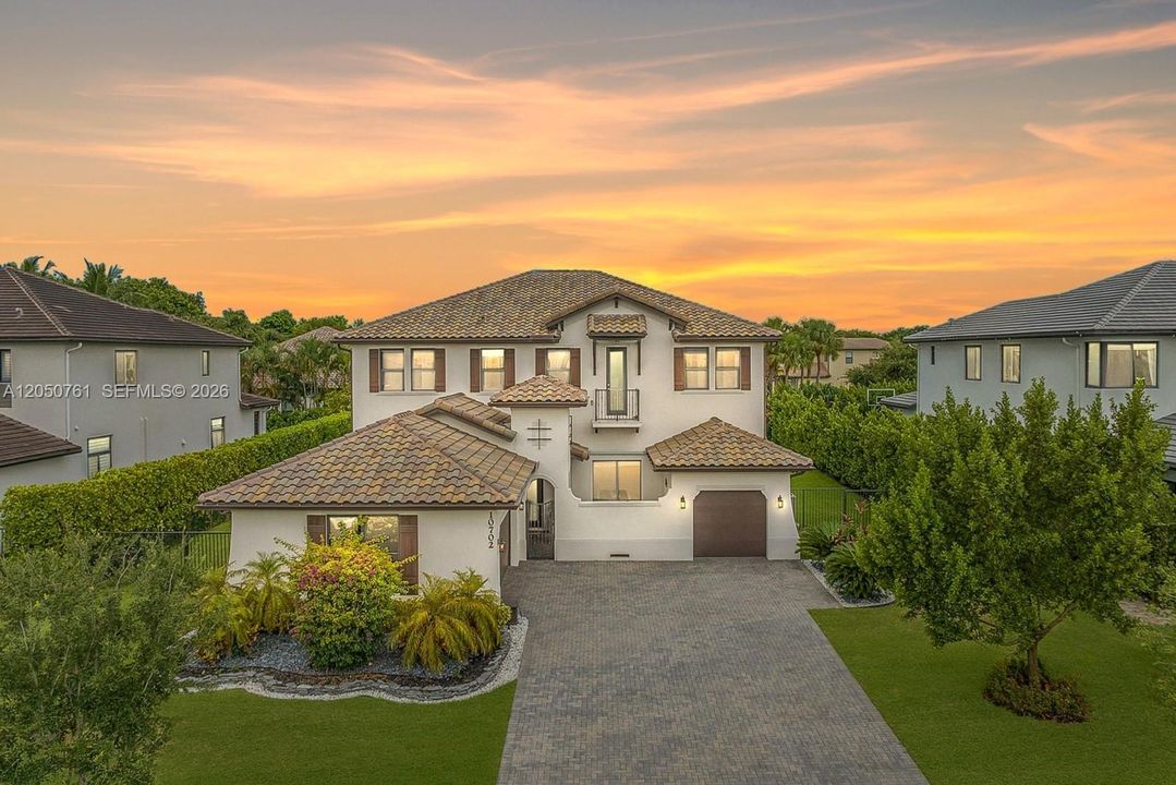 En Venta: $1,850,000 (5 camas, 4 baños, 4194 Pies cuadrados)