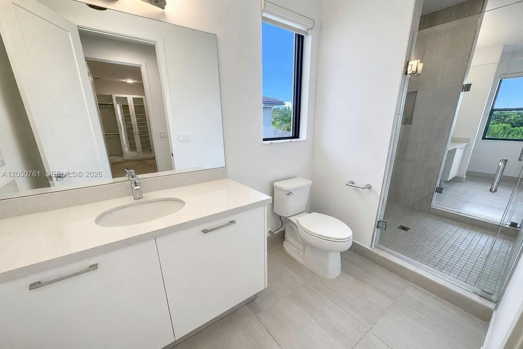 En Venta: $1,850,000 (5 camas, 4 baños, 4194 Pies cuadrados)