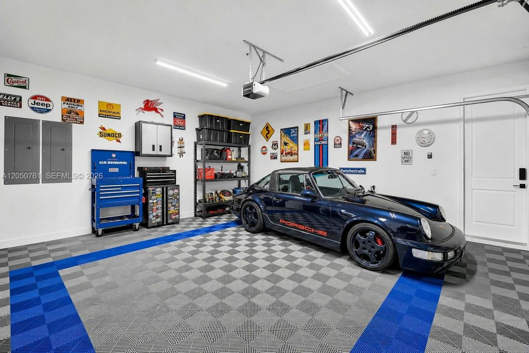 En Venta: $1,850,000 (5 camas, 4 baños, 4194 Pies cuadrados)