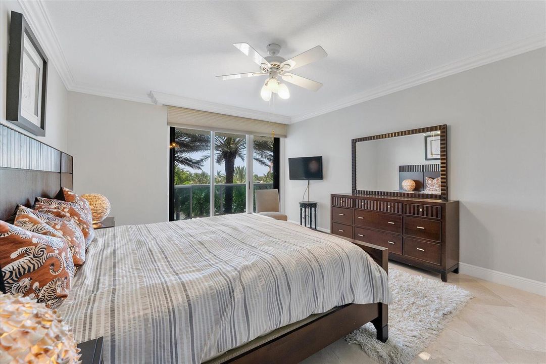 22-3100 N Ocean Blvd unit 407_022