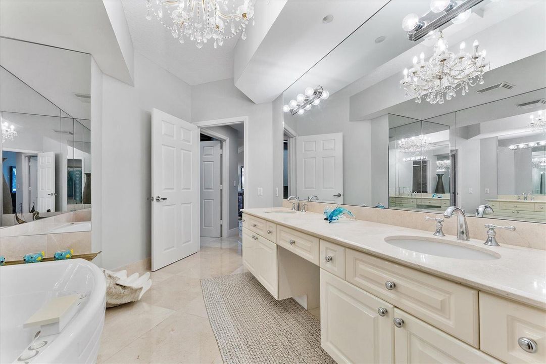 26-3100 N Ocean Blvd unit 407_026
