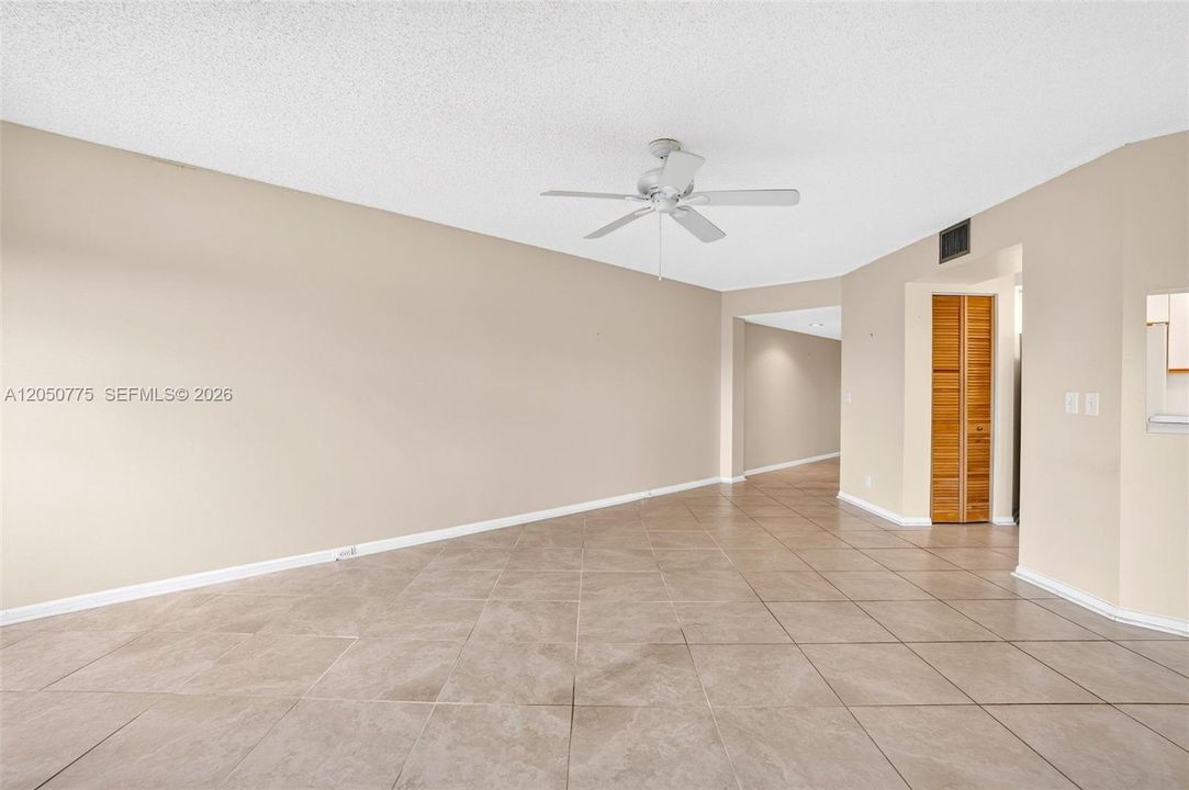 En Renta: $1,695 (1 camas, 1 baños, 1045 Pies cuadrados)