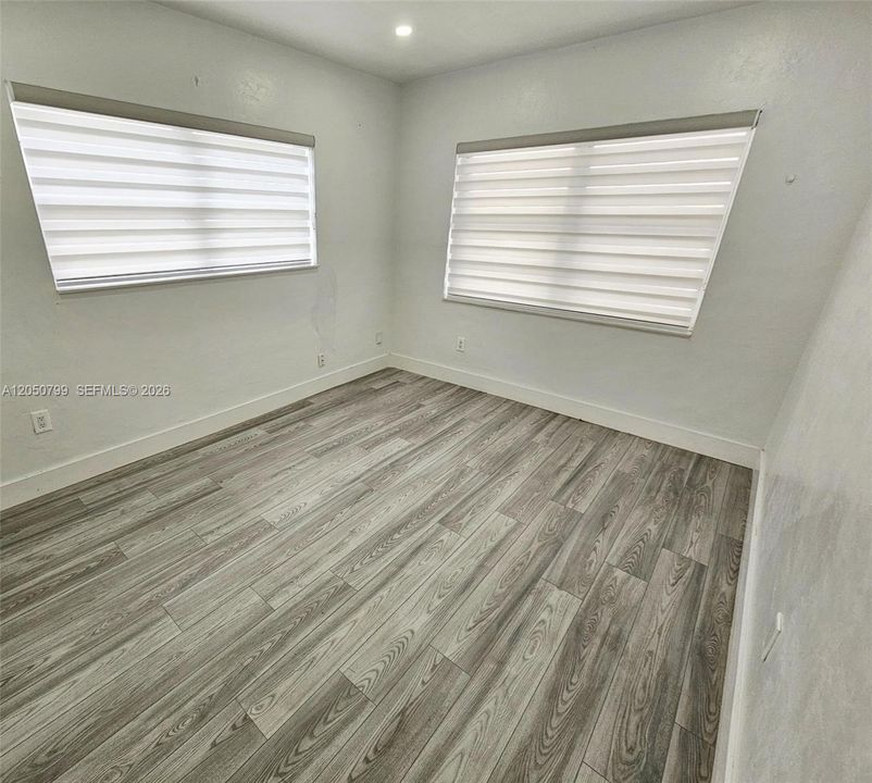 En Renta: $2,500 (2 camas, 1 baños, 1560 Pies cuadrados)