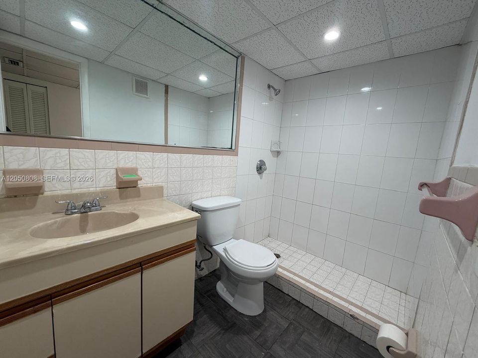 В аренду: $2,700 (3 спален, 2 ванн, 1262 Квадратных фут)