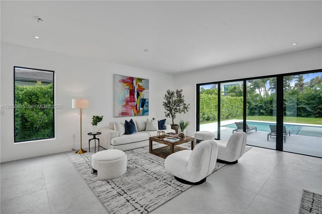 For Sale: $5,600,000 (5 beds, 6 baths, 5105 Square Feet)
