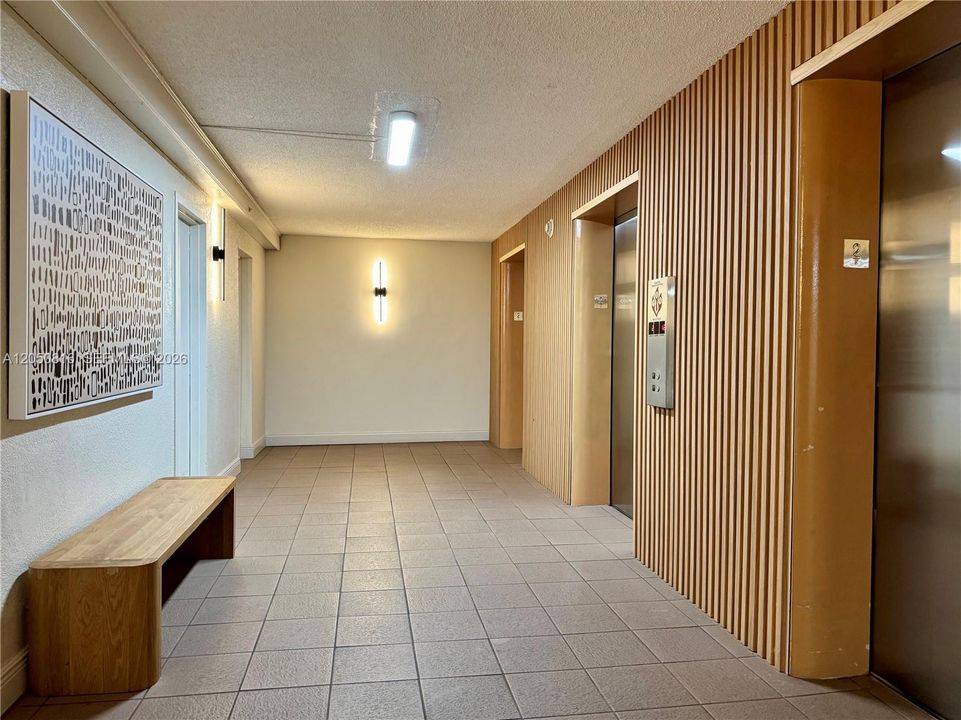 В аренду: $2,450 (2 спален, 2 ванн, 1058 Квадратных фут)