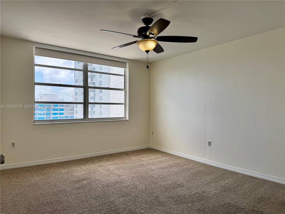 В аренду: $2,450 (2 спален, 2 ванн, 1058 Квадратных фут)