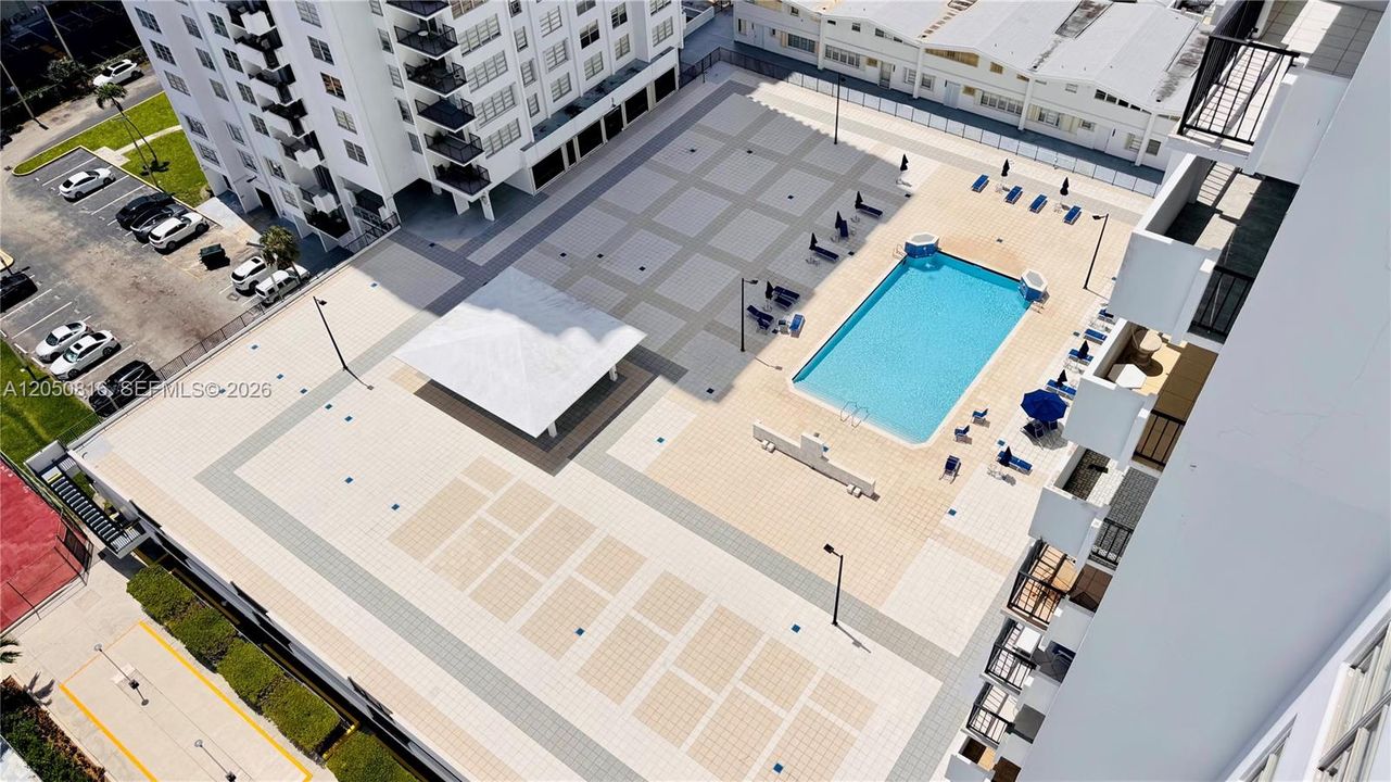 В аренду: $2,450 (2 спален, 2 ванн, 1058 Квадратных фут)