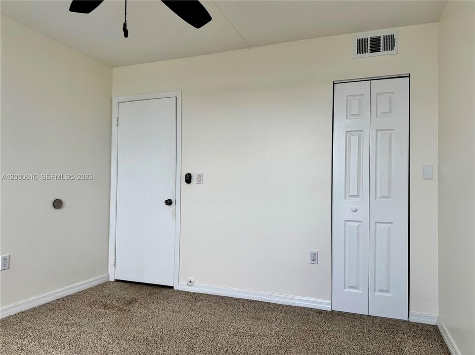 В аренду: $2,450 (2 спален, 2 ванн, 1058 Квадратных фут)