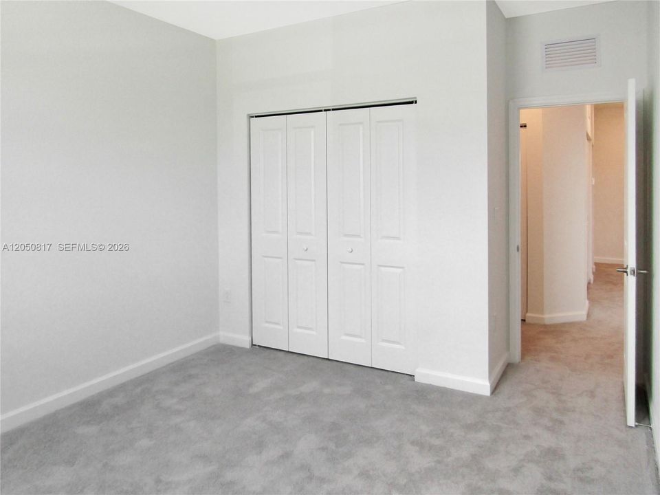 Activo con contrato: $399,000 (3 camas, 2 baños, 1695 Pies cuadrados)