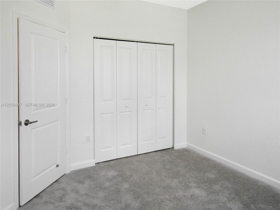 Activo con contrato: $399,000 (3 camas, 2 baños, 1695 Pies cuadrados)