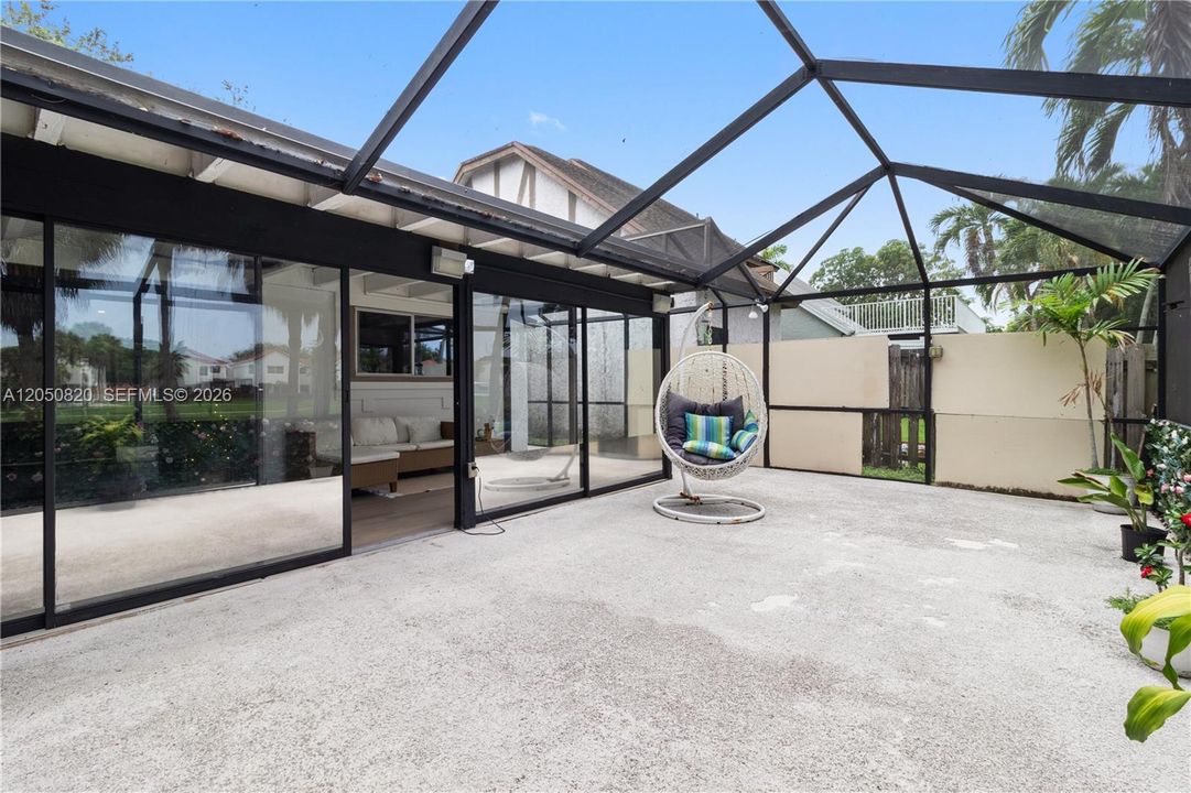For Sale: $644,900 (3 beds, 2 baths, 1414 Square Feet)