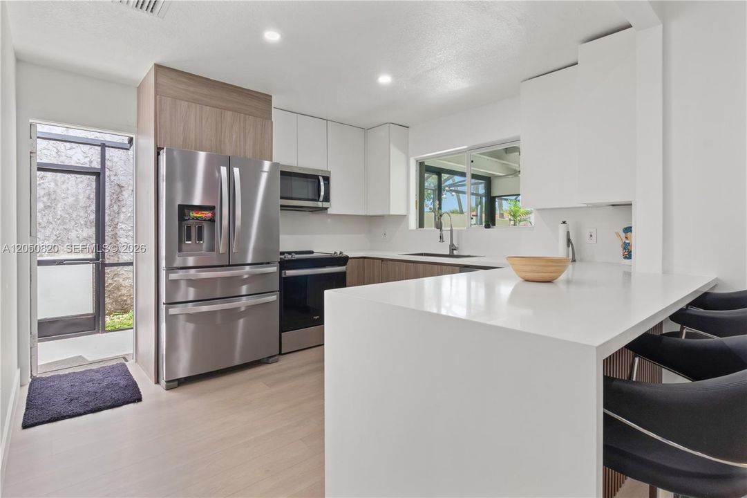 For Sale: $644,900 (3 beds, 2 baths, 1414 Square Feet)