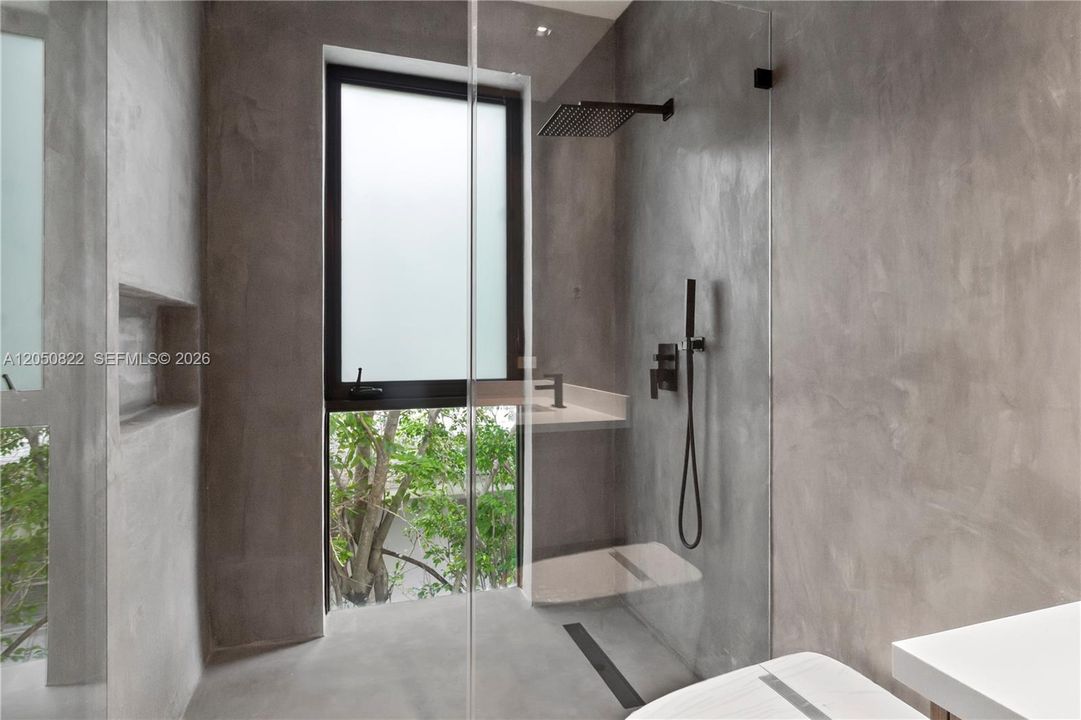 En Venta: $1,850,000 (4 camas, 4 baños, 2786 Pies cuadrados)