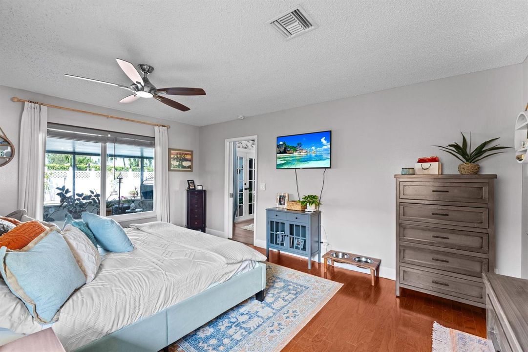 26-web-or-mls-A7408320