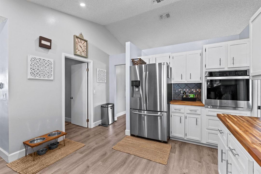 16-web-or-mls-A7408359