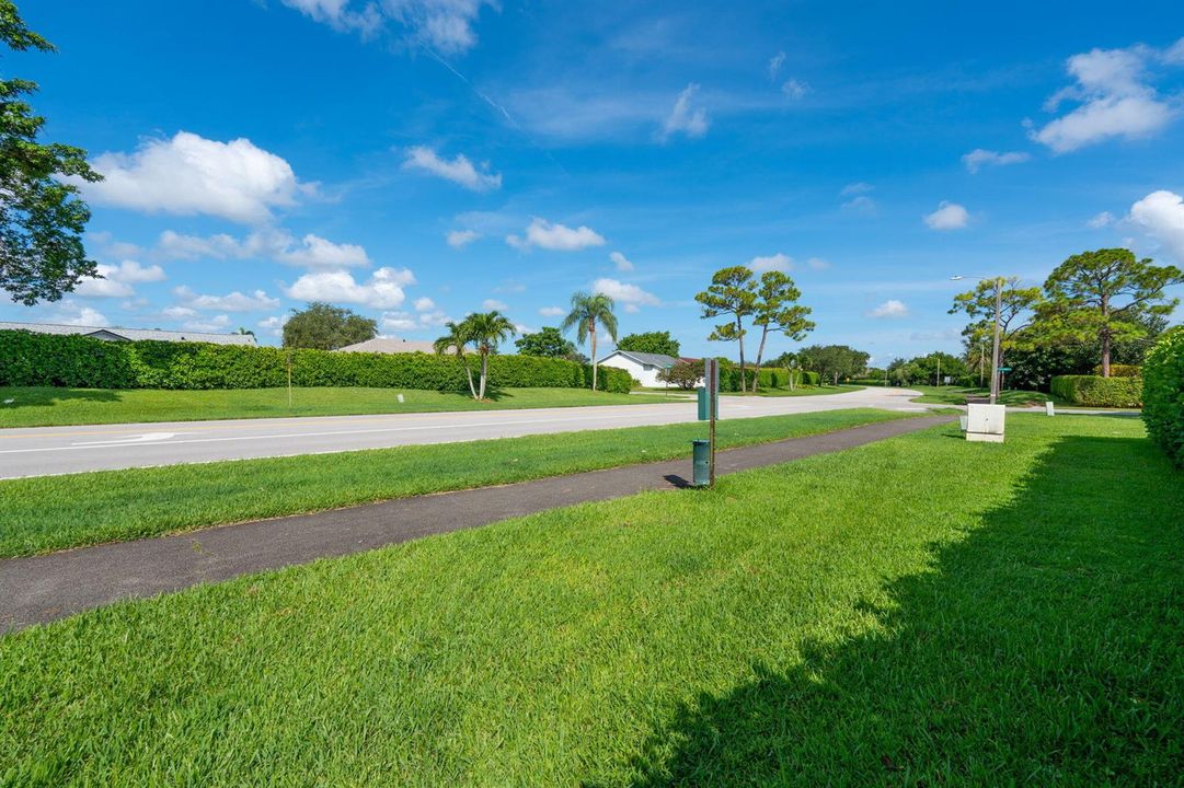 51-web-or-mls-A7408279