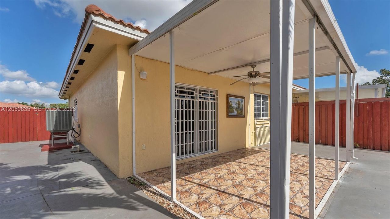 En Renta: $2,950 (3 camas, 2 baños, 1182 Pies cuadrados)