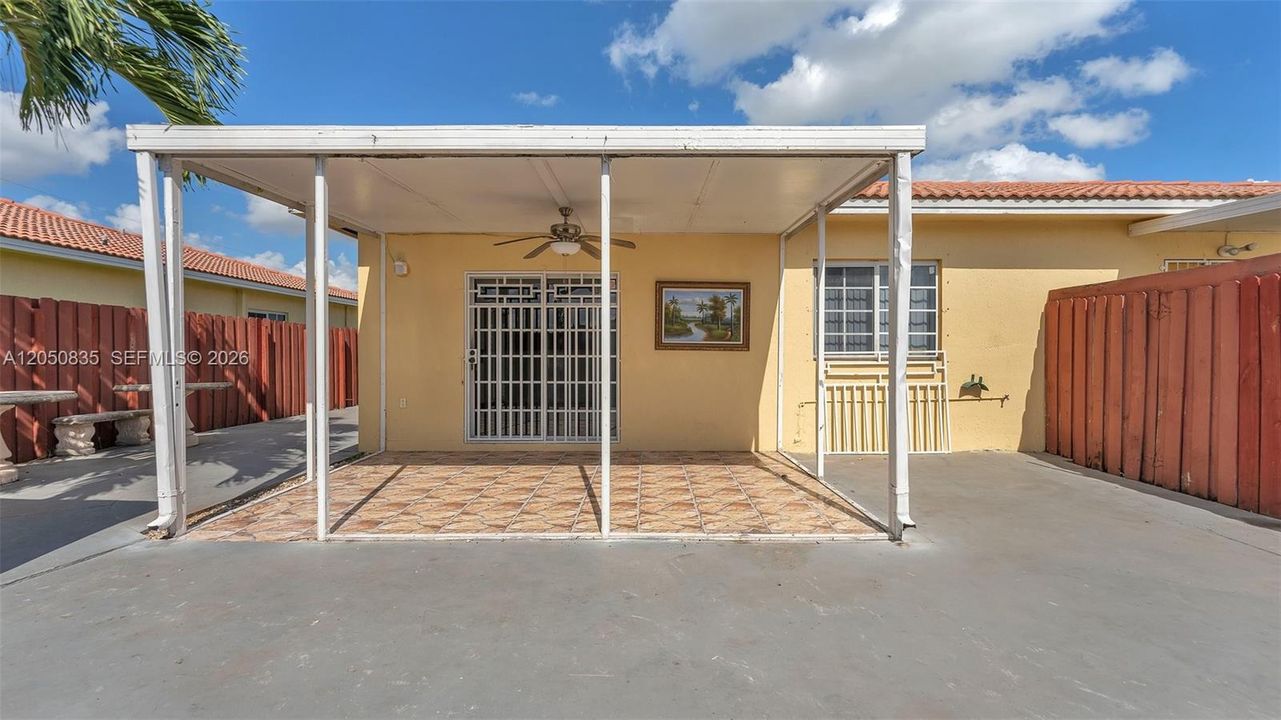 En Renta: $2,950 (3 camas, 2 baños, 1182 Pies cuadrados)