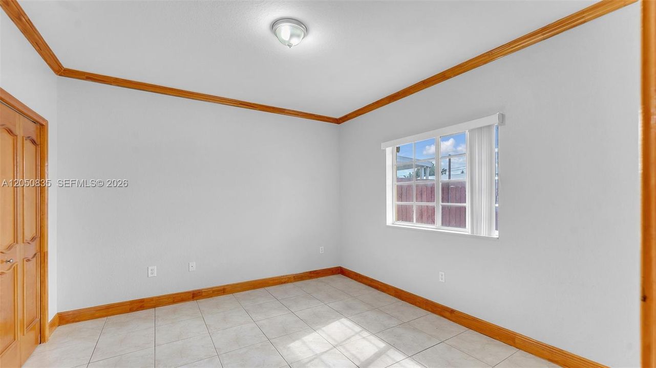 En Renta: $2,950 (3 camas, 2 baños, 1182 Pies cuadrados)
