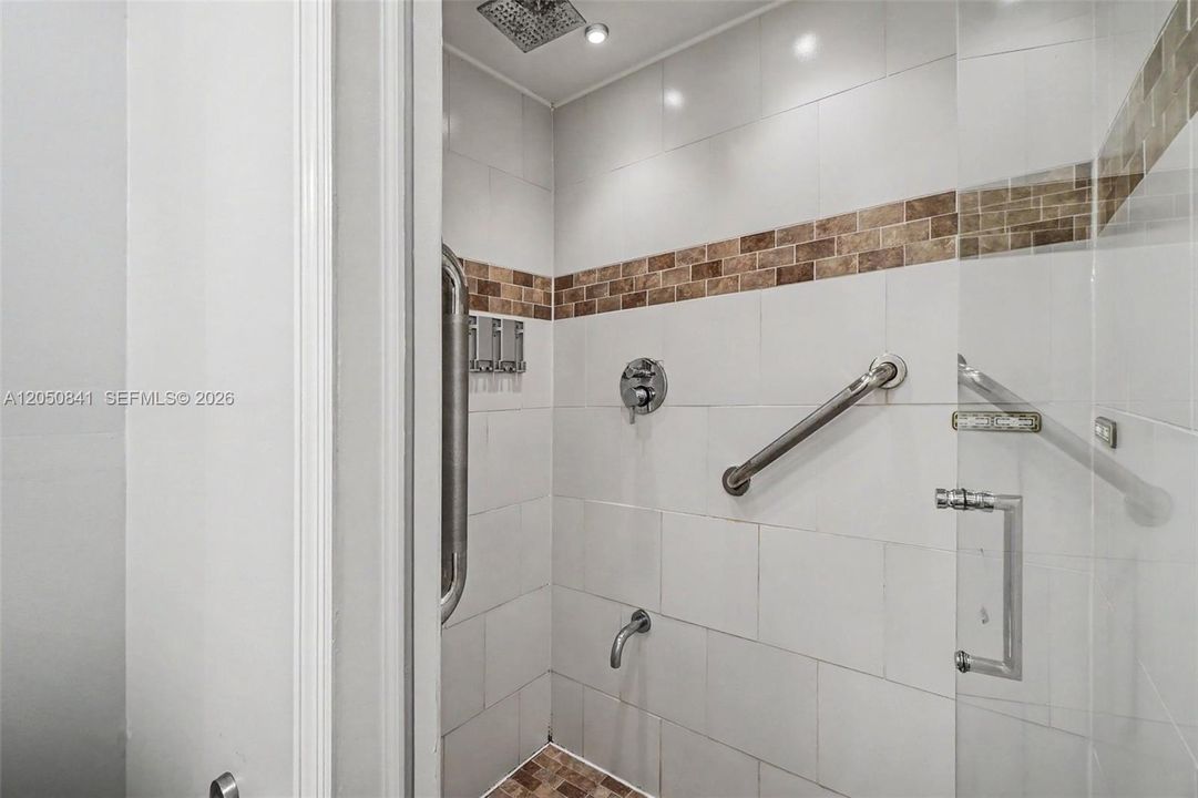 На продажу: $299,000 (3 спален, 2 ванн, 0 Квадратных фут)