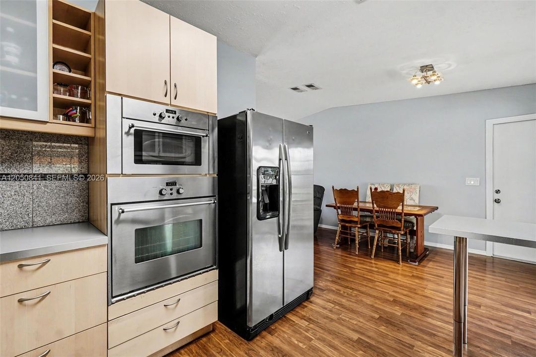 На продажу: $299,000 (3 спален, 2 ванн, 0 Квадратных фут)