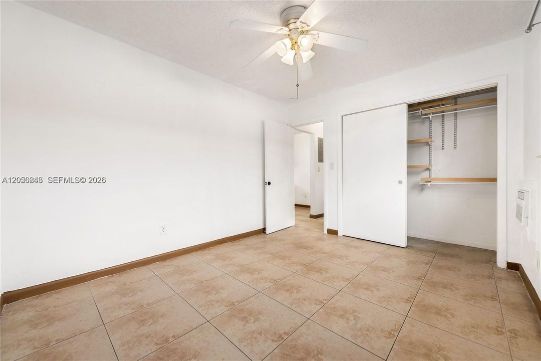 For Rent: $1,590 (1 beds, 1 baths, 474 Square Feet)