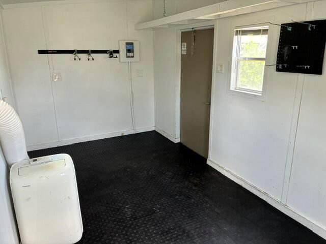 Shed 4