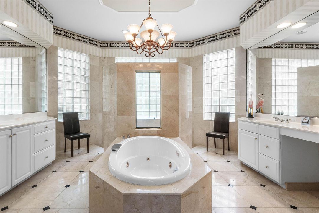 018-911ForestGlenLane-Wellington-FL-3341